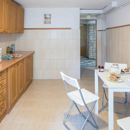 Apartment Large In Centre Of By Rent Like Zakopane