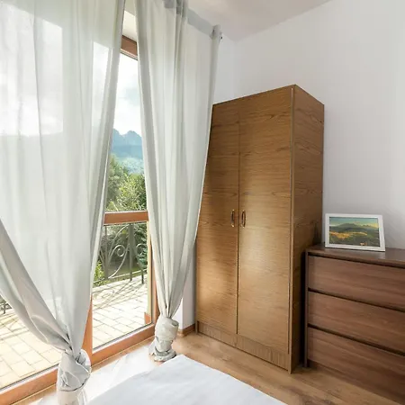 Large In Centre Of By Rent Like Διαμέρισμα