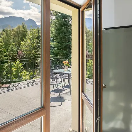 Διαμέρισμα Large In Centre Of By Rent Like