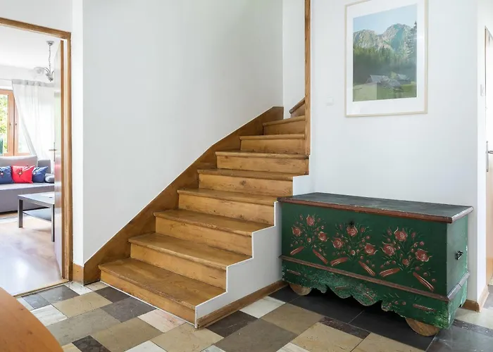 Large In Centre Of By Rent Like Apartamento *